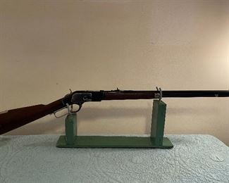 Winchester Model 1873 Kings Improved Lever Action Rifle in Caliber 32 WCF(SN448024B)