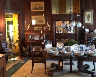 Mahogany split pedestal dining table