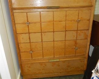 Mid-century dresser