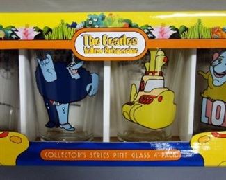 The Beatles Yellow Submarine Collector's Series Pint Glass 4-Pack New In Box