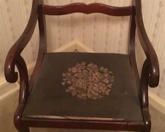 ANTIQUE CHAIR W/NEEDLE-POINT SEAT