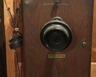 ANTIQUE WESTERN ELECTRIC PHONE