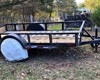 5'x10' UTILITY TRAILER IN GREAT CONDITION WITH CLEAR TITLE 