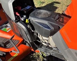 LIKE NEW HUSQVARNA MODEL YTH-24K48 RIDING MOWER WITH ONLY 130HRS ON ITS 24HP KOHLER ENGINE WITH 48" CUT AND SMOOTH HYDROSTATIC DRIVE. ABOUT AS CLOSE TO NEW AS THEY GET.