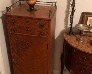 Victorian Cabinet