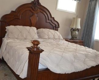Century King Bed