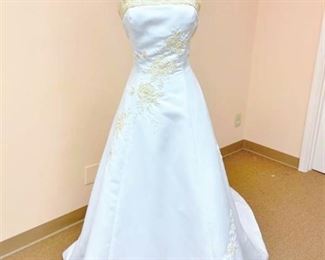 Isabella Bridal Size 16 Bridal Gown