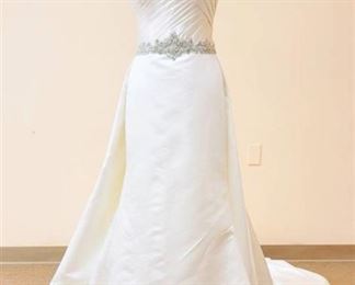 Casablanca Bridal Size 10 Bridal Gown
