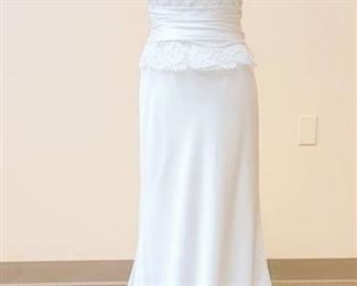 Paloma Blanca Size 10 Designer Strapless White Wedding Gown