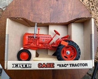 Ertl Case "Vac" Tractor in Box