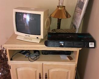 Cabinet $20
Was $40