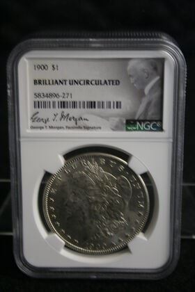 4411 1900 P Unc Morgan Silver Dollar