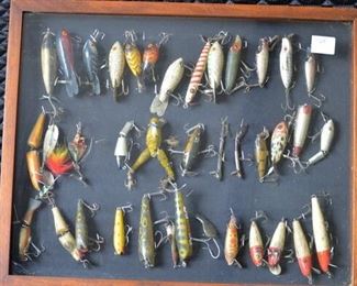 7681 Wooden Case with Fishing Lures