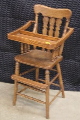 4680 Oak High Chair