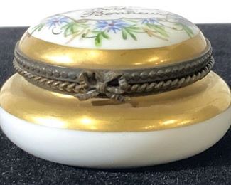 FRENCH SEVRES ‘Happiness’ Porcelain Pill Box