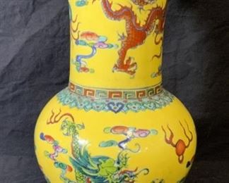 Chinese Porcelain Hand Painted Vase
