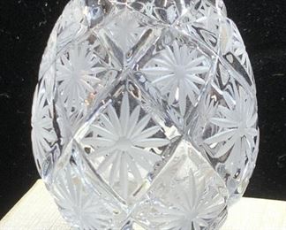 SIGNED FABERGÉ Etched Daisy Crystal Egg in Org Box
