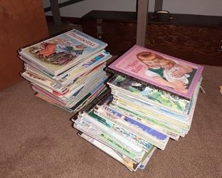 COLLECTION OF VINTAGE LITTLE GOLDEN BOOKS