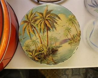 Vintage cookie tins