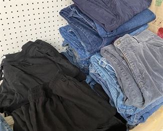 Lots of ladies jeans.  Sizes 12-16.  Pictures here are mostly Gloria Vanderbilt