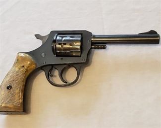 H & R 22 revolver 
