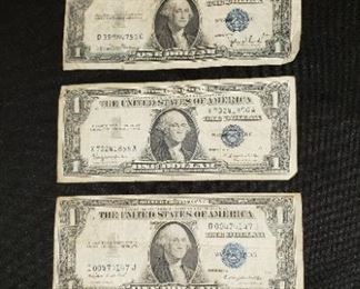 lot 5  1 dollar silver certificates (as found)