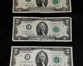 lot three 2 dollar bills (as found)