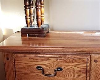 Cochran night stand & lamp