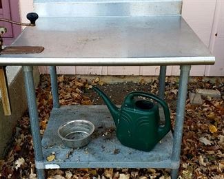 Stainless shelf table