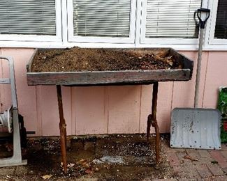 Hose reel, planter's bench, snow shovel & potting supplies