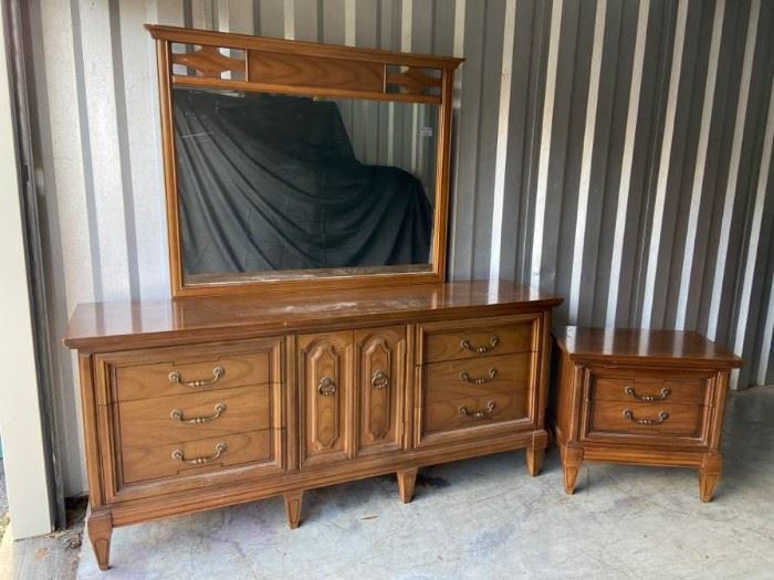 Dixie Furniture Bedroom Pieces