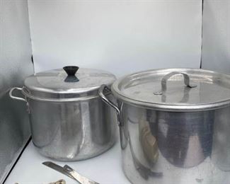 Stock Pots and Electric Knife