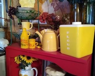 Cookie jar