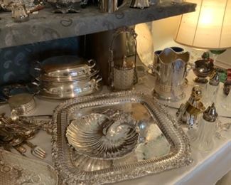 Webster Wilcox IS International Silver Co. 3228 Reticulated Silver Plate Platter & Reed & Barton Silver Plate Seashell