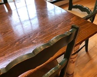 Country French kitchen table & 6 chairs 