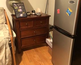 Mini fridge