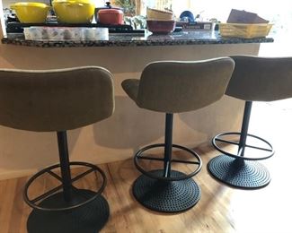 Three adjustable stools 