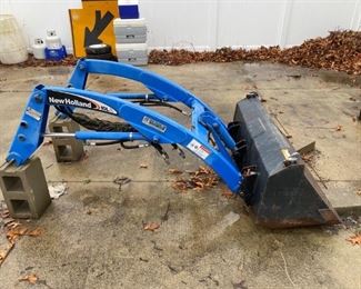 New Holland Scoop Attachment