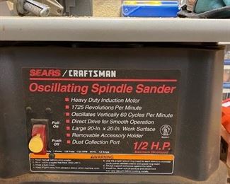 Oscillating Spindle Sander