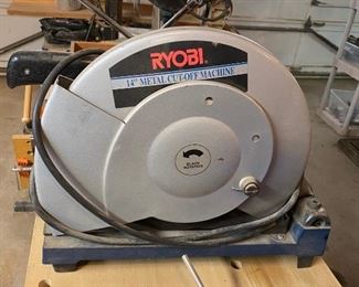 Ryobi Saw