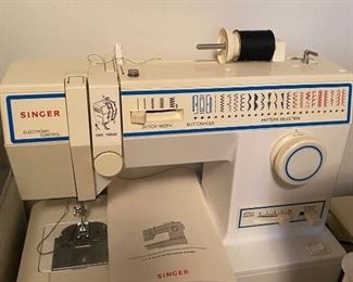 Singer Sewing Machine