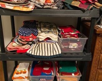 Kitchen Towels, Aprons, Placemats