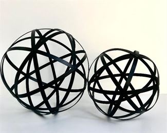 ELTE
2 METAL SPHERES
Was $75
Now $50
Cyber Monday $35