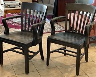 2pc Sikes Co Vintage Arm Chairs PAIR 33x23x31in HxWxD