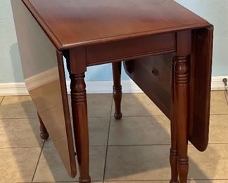 Vintage Hardwood Drop Leaf Table 30x38x21.5-60in HxWxD