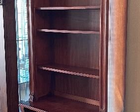 Pulaski Cherrywood Bookcase #2	93x34x16inH	HxWxD
