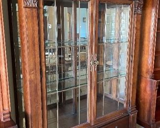 Thomasville Cherry Wood Display Case 80x64x21in HxWxD