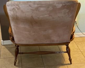 Vintage Country Oversized Chair 37x37x28in HxWxD