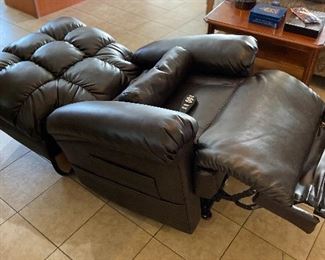 The Perfect Sleep Chair DuraLux Lift Chair 48x33x36in HxWxD