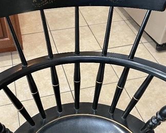 2pc Nichols & Stone Chairs Black Windsor Stenciled Chairs PAIR 32x21x17in HxWxD